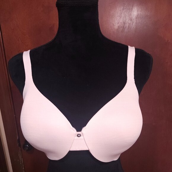 Hanes HU02/HB02 Underwire Bra Low-Cut T-Shirt Light Pink 36D - Picture 1 of 9